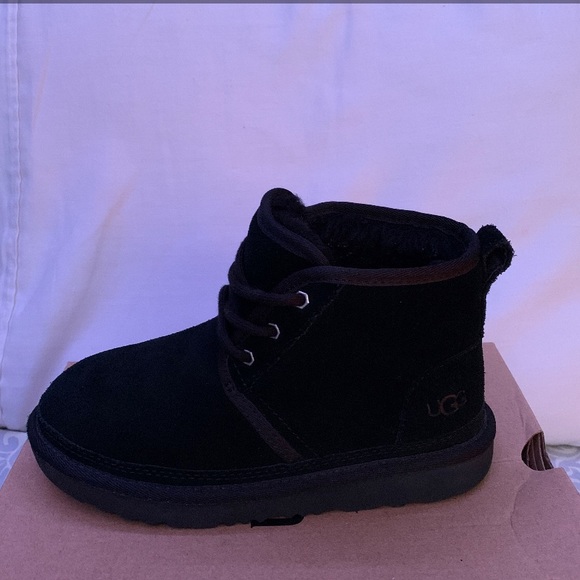 UGG boots - Picture 3 of 7